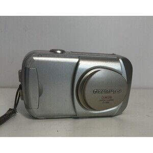 Olympus CAMEDIA D-395 3.2MP Digital Camera - Silver
